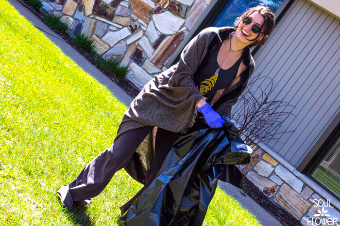 garbage10 - Trash Pick Up: Earth Day 2015