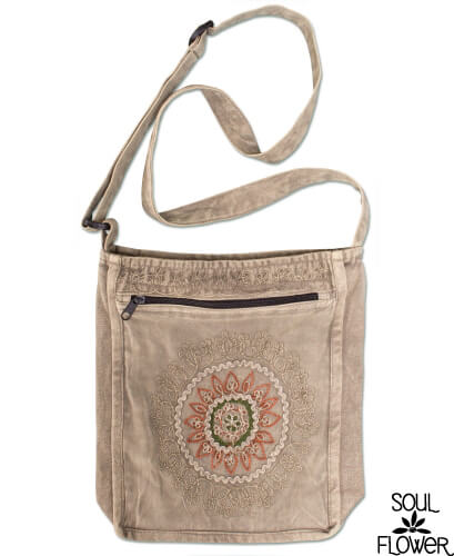 henna mandala bag - 15 Gifts for your Bohemian Mama