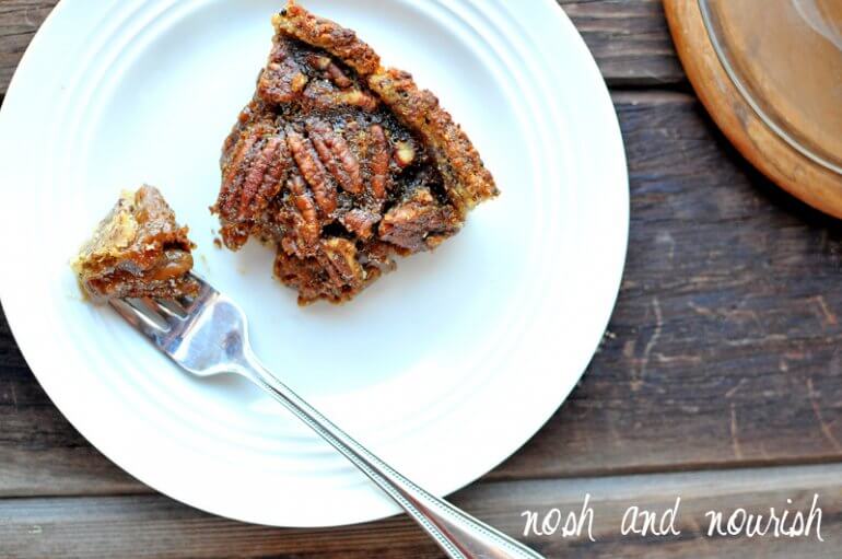 vegan thanksgiving pecan pie - 20 Vegan Recipes for a Thanksgiving Feast