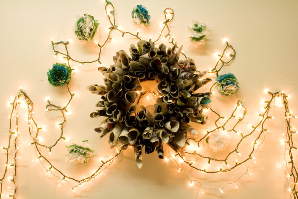 DIY Upcycled Magazine Wreath