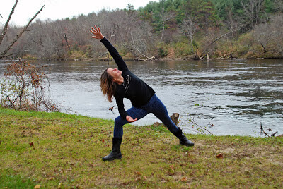 fleece leggings post1 - Snowflake Fleece Leggings: Outdoor Yoga