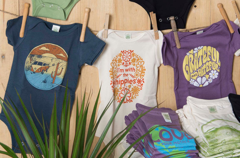 hippie merchandising display diy 1 - Harvest Market: A Fall Merchandising Display