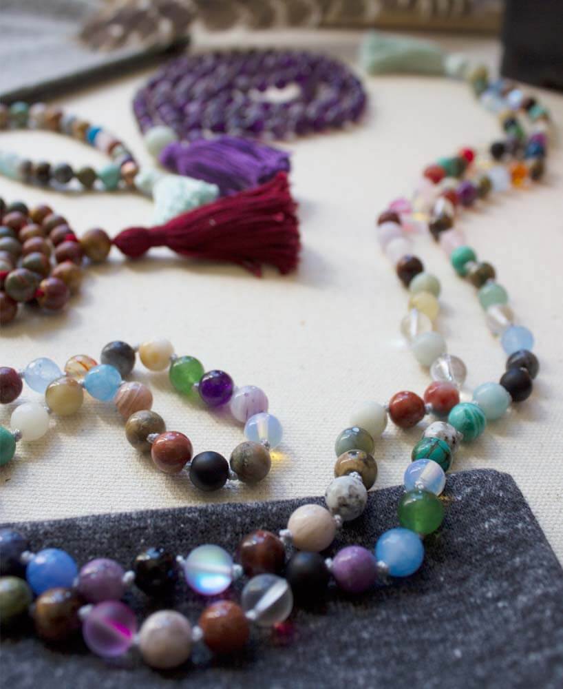 mala - DIY Jewelry Storage - The Natural Way!