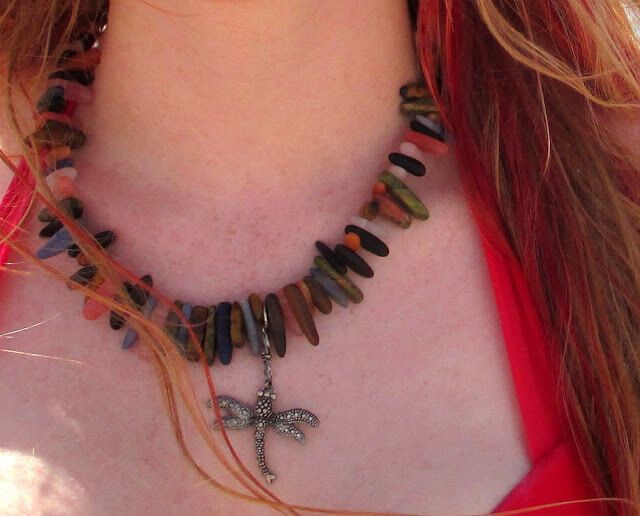 Stone Dragonfly Necklace: Beachy Beautiful