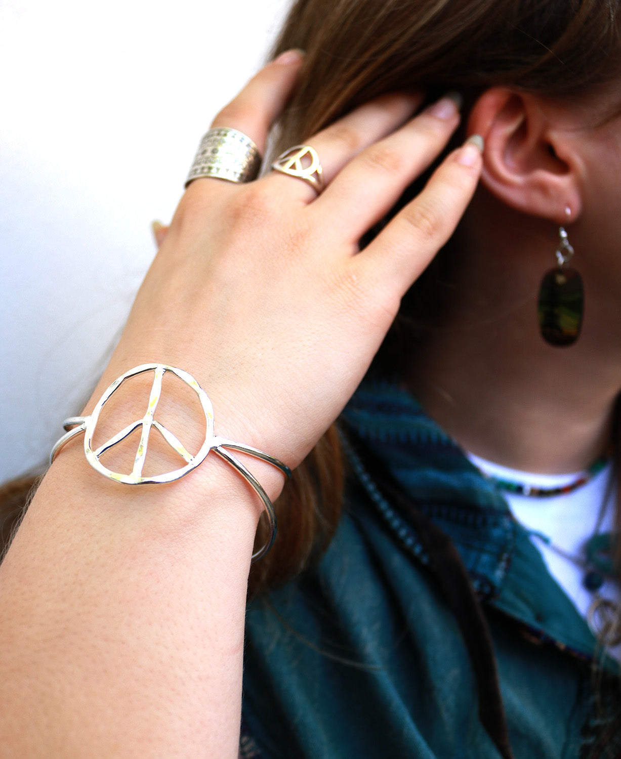 NEW! Peaceful Signs Bracelet in Silver