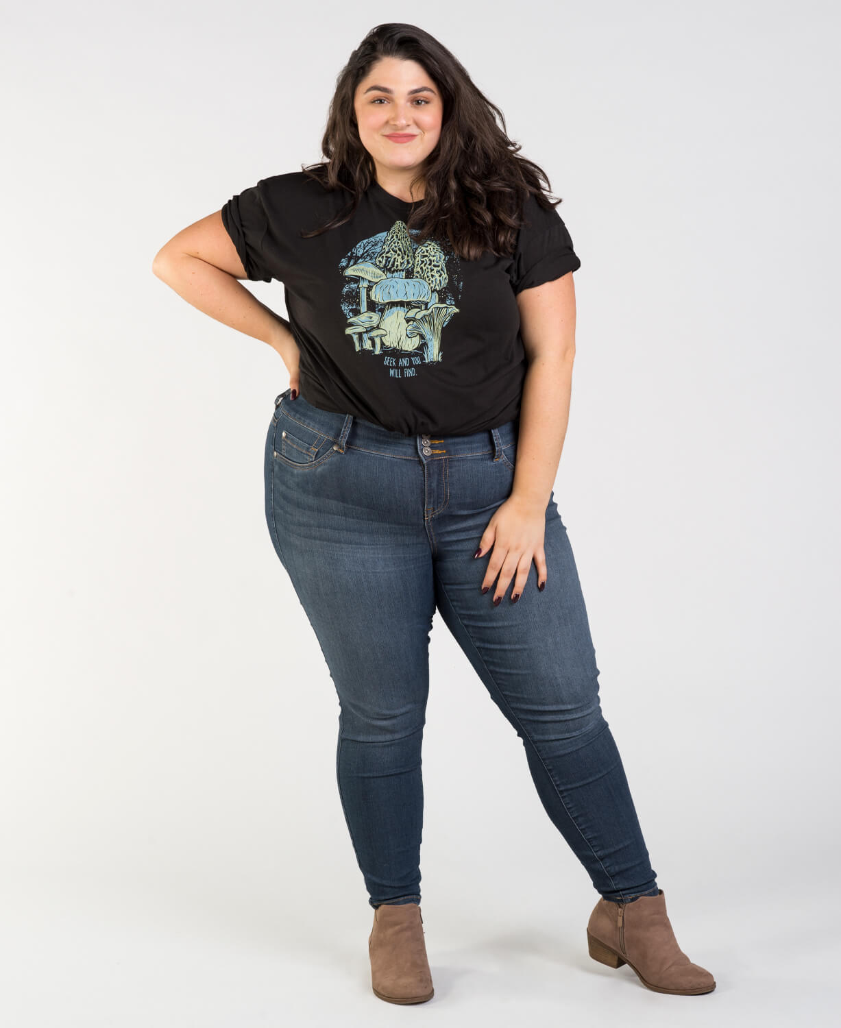 Mushroom Forager Organic T-Shirt - Unisex Women