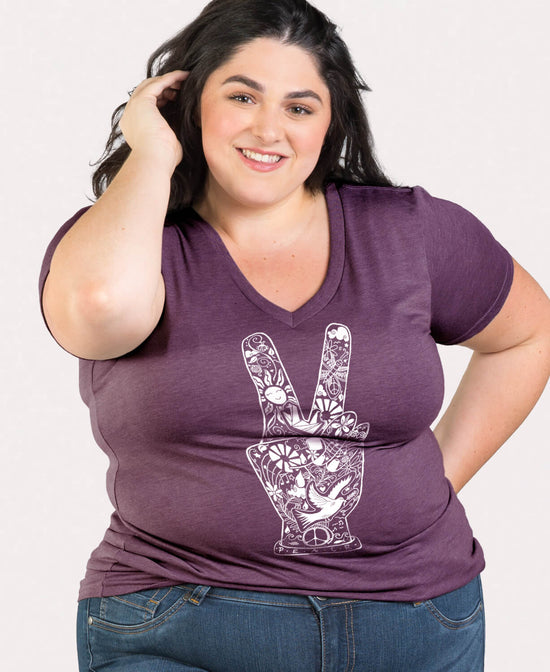 Peace Fingers Eco V-Neck T-Shirt - Peace T-Shirt | Peace Fingers Tee | Soul Flower Women on plus model