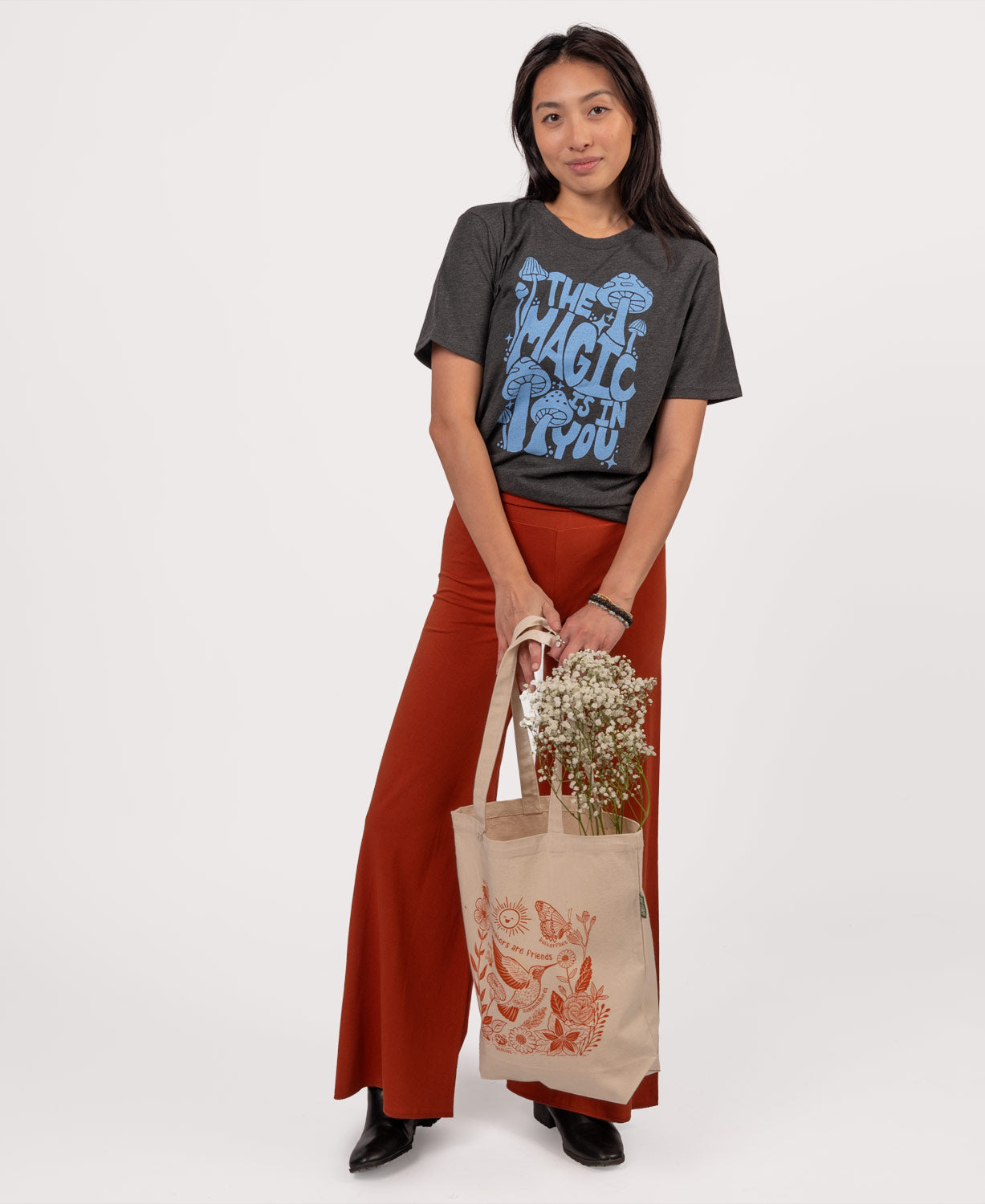 Magic Mushrooms Recycled T-Shirt - Unisex Women