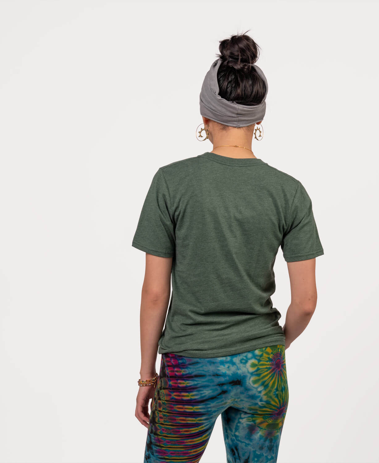 Summit Solstice Mandala Recycled T-Shirt - Unisex Women