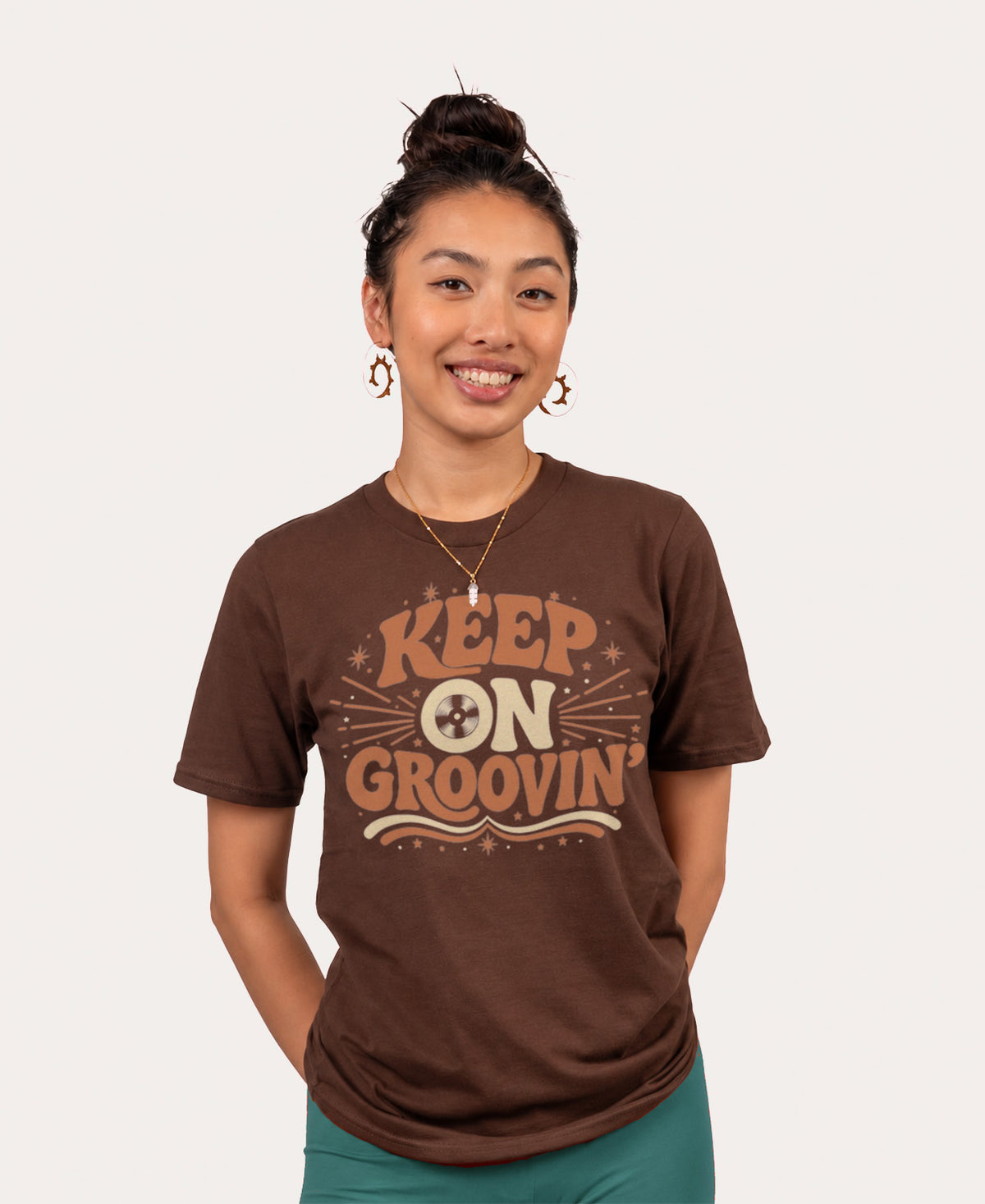 Keep On Groovin' T-Shirt - Brown with keep n Groovin in retro 70s font cream and orange womens